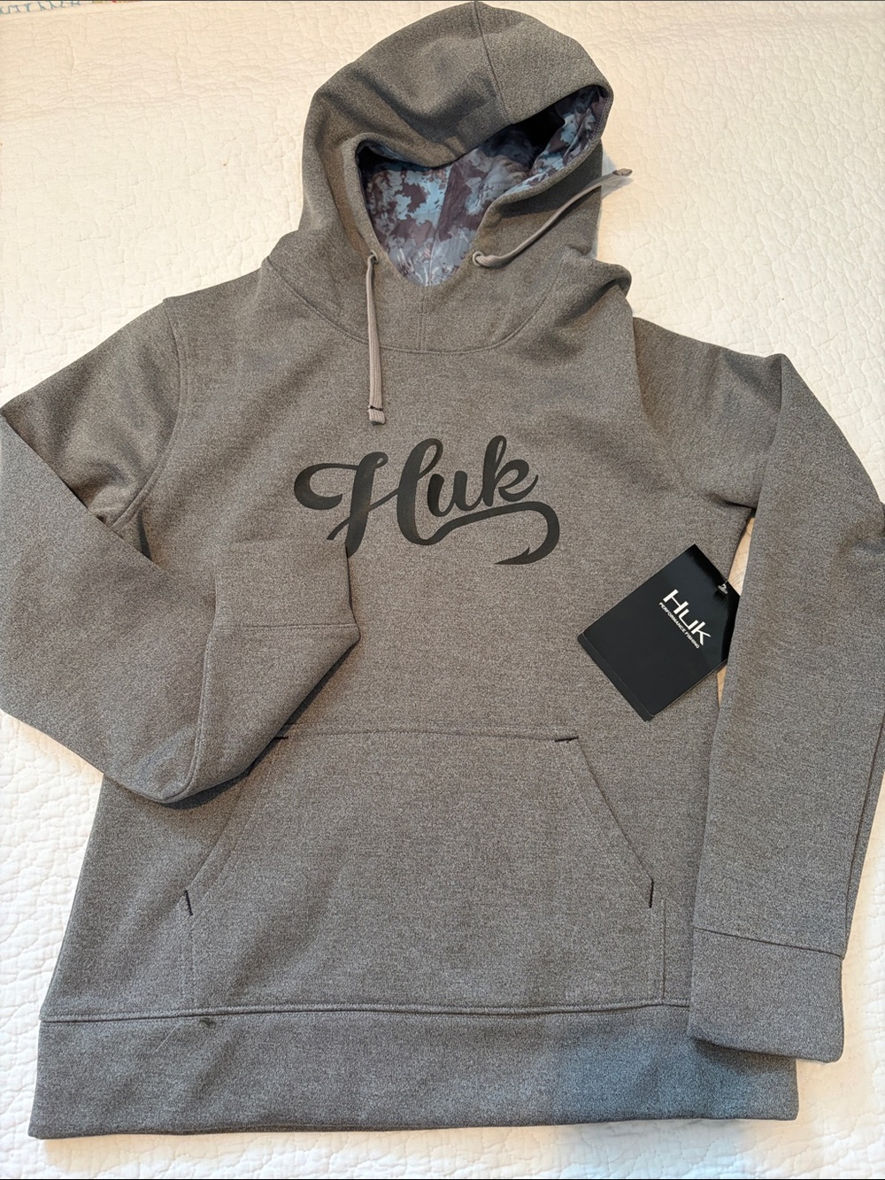 Huk Men's Gray Pullover Hoodie with Script Logo NEW